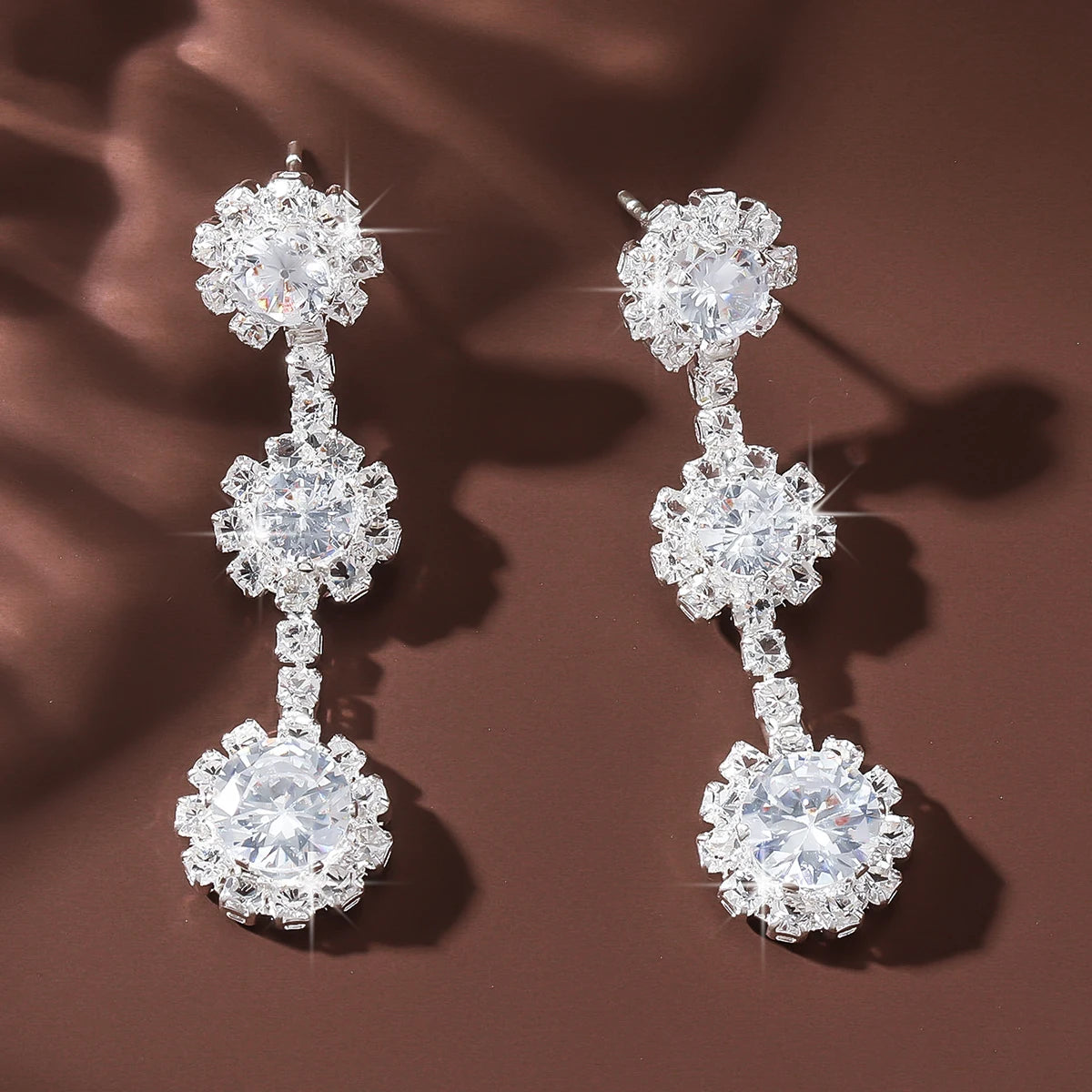 Flora Glow Pearl Earrings