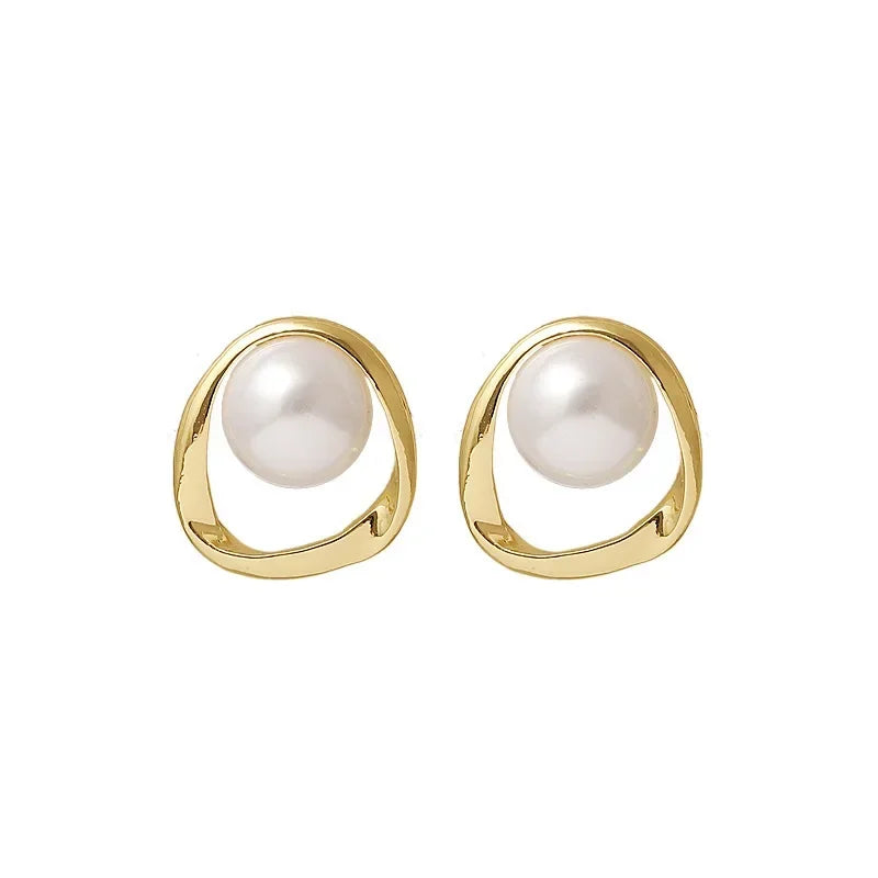 Chic Pearl Drops